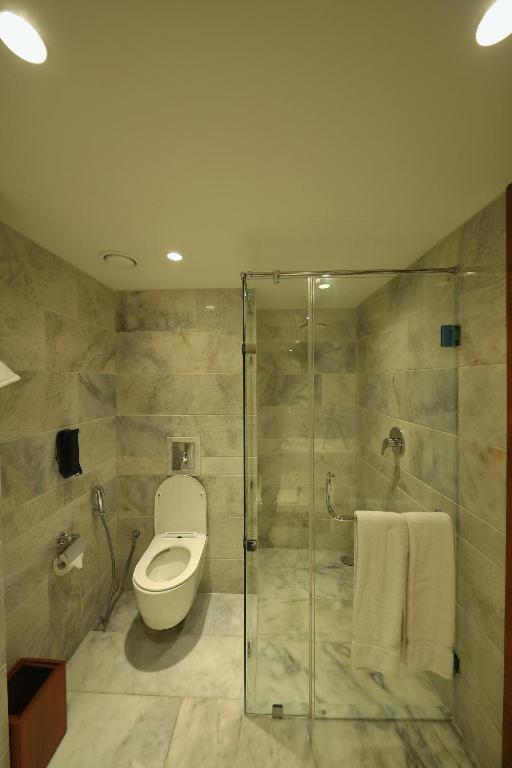 Peshawar Serena Hotel Екстериор снимка